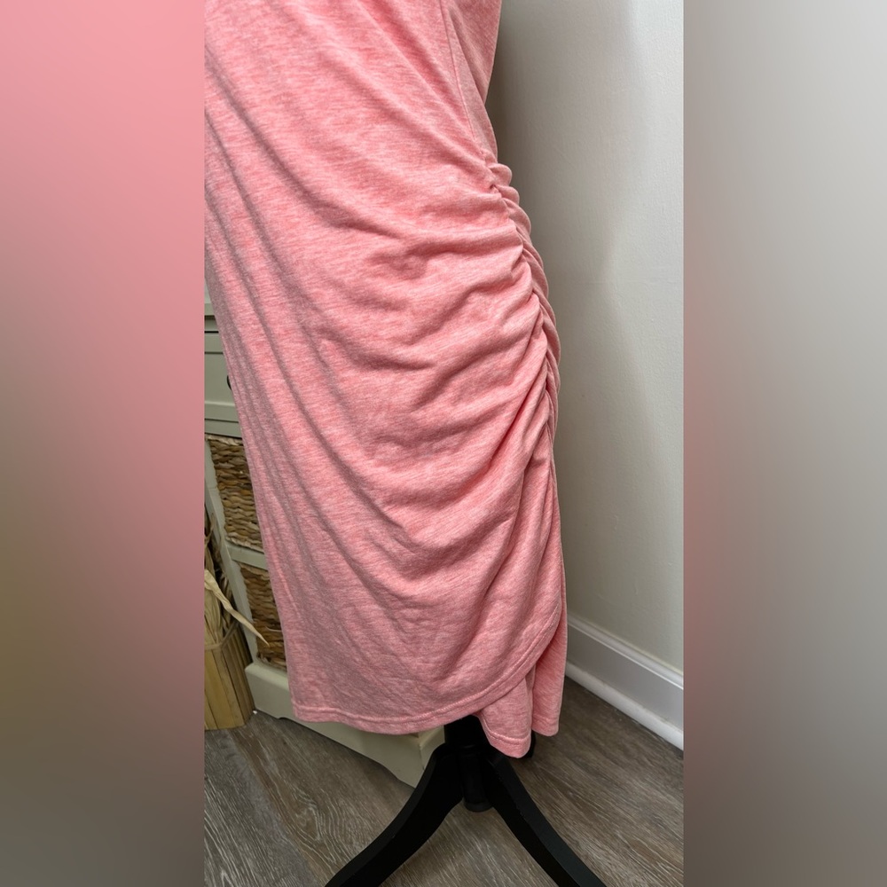 Brand New - BTFBM Sleeveless, Ruched Dress - Picture 3 of 9
